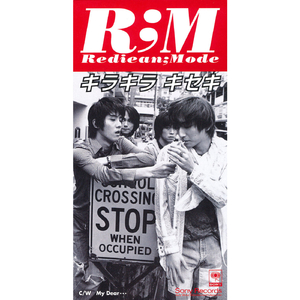 美女露出㊙️胸奶头亲吻
